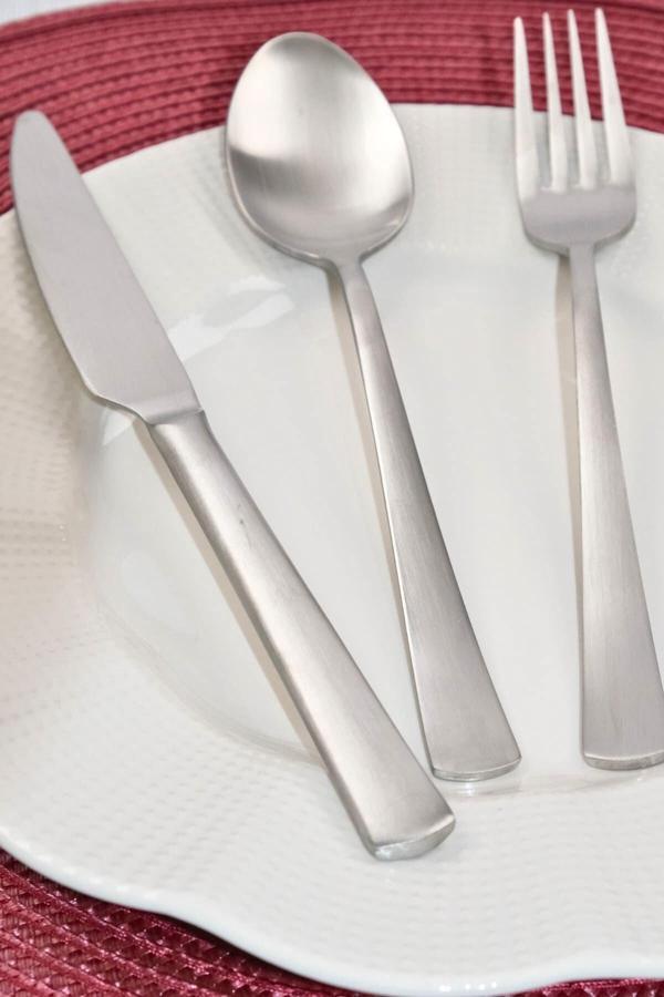 Lugga Nida Scotch Yemek Çatal Kaşık Bıçak Takımı 18 Parça - Image 1