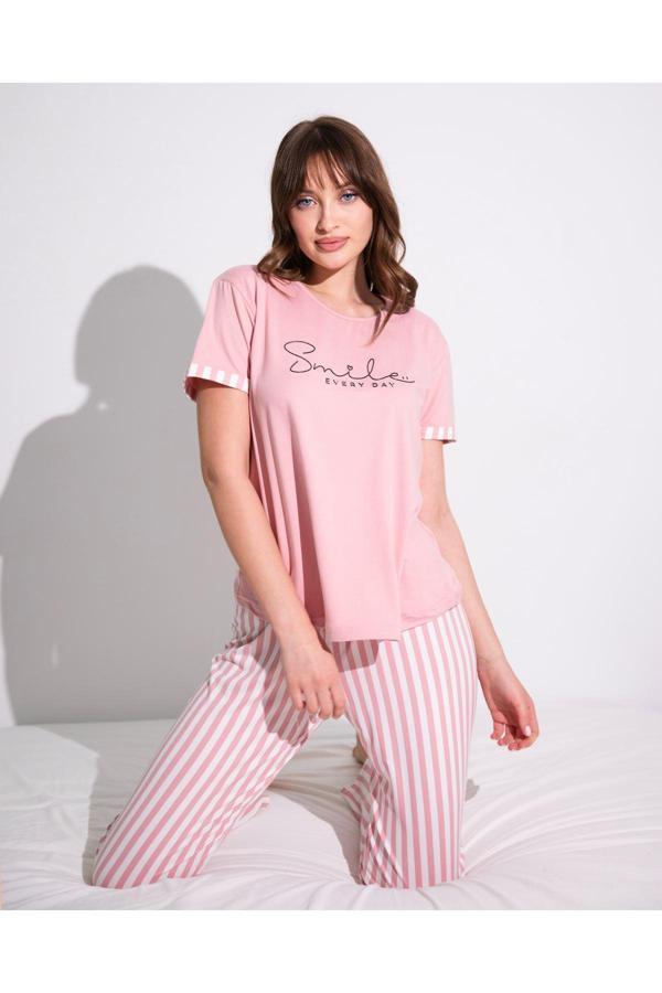 Kadın Kısa Kollu Yumuşak Dokulu Bambu Pembe Pijama Takımı - Image 1