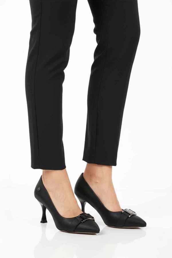 Siyah Saten İnce Topuklu Kadın Abiye Ayakkabı PC-55201 Z - Image 1