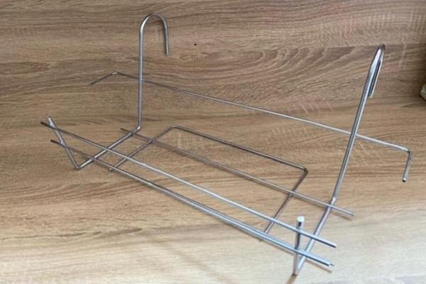 Renk Yapı Rüyası Orta Boy Balkon Saksı Askısı Sağlam Demir Uzun Ömürlü Kullanım Sıcak Soğuk Dayanıklı Paslanmaz - Image 1
