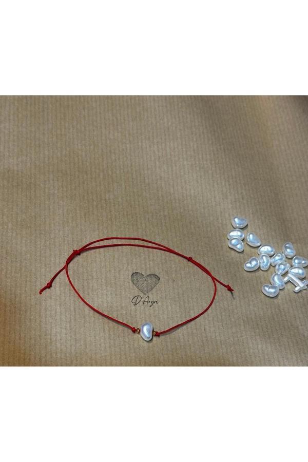 Darya Dd286 Kırmızı İpli Kalp İnci Bileklik - Image 1