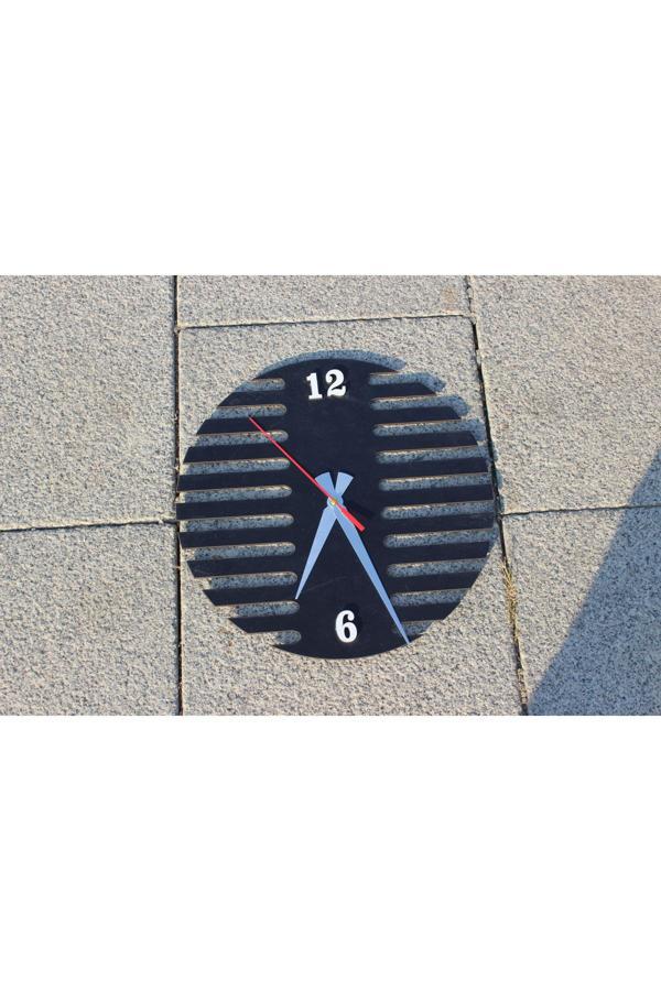 Dekor Treni Gece Dekoratif Ahşap Duvar Saati - Image 1