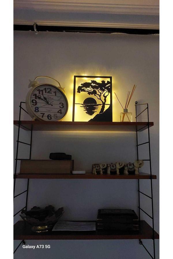 İlk Hediyem Göl Manzaralı Batan Güneş Peri Ledli Dekoratif Ahşap Gece Lambası - Image 1