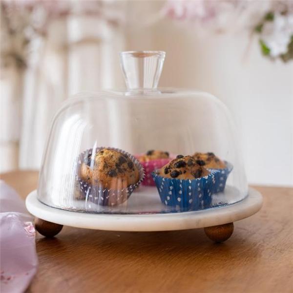 Akayev Mermer Beyaz 25 Cm Ahşap Boncuk Ayaklı Cam Fanus - Ekmek ve Kek Standı - Pasta Standı - Image 1