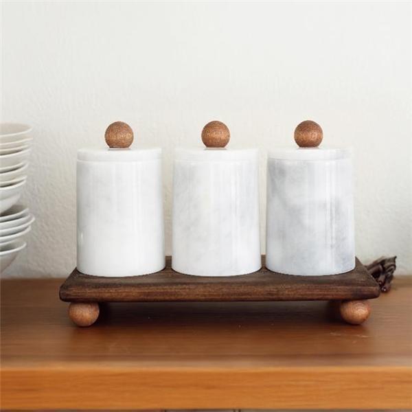 Akayev Mermer Beyaz Ahşap Kulplu ve Standlı 3lü Baharatlık - Image 1