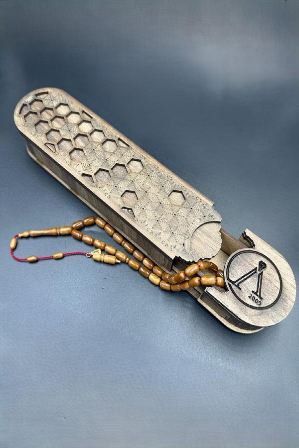 Sistemli İmzalı Usta İşçilik Kuka Tespih (Ahşap Kutulu) - Image 1