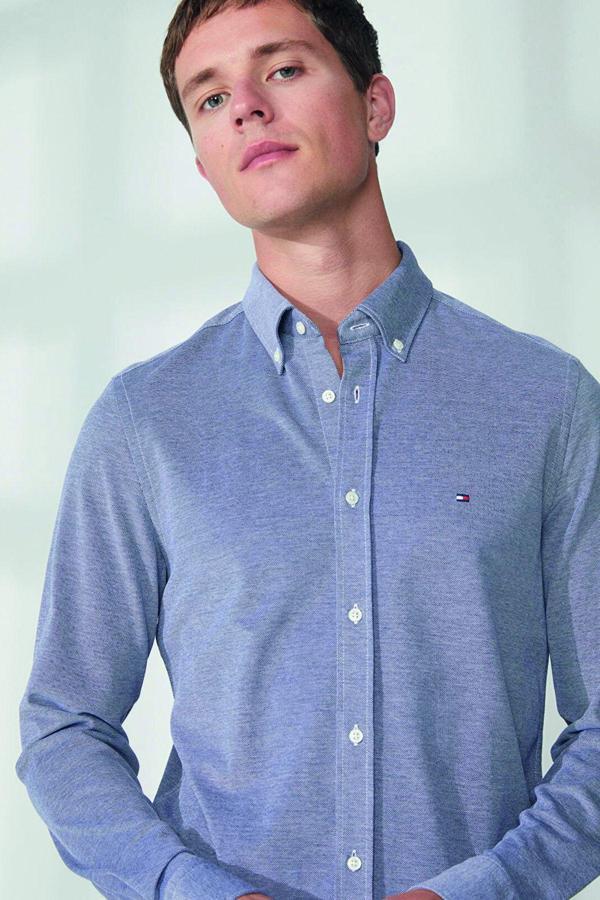 Tommy Hilfiger Regular Fit Düğmeli Yaka Gömlek - Image 1