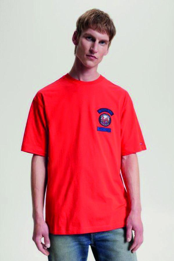 Tommy Hilfiger Logo Baskılı T-shirt - Image 1