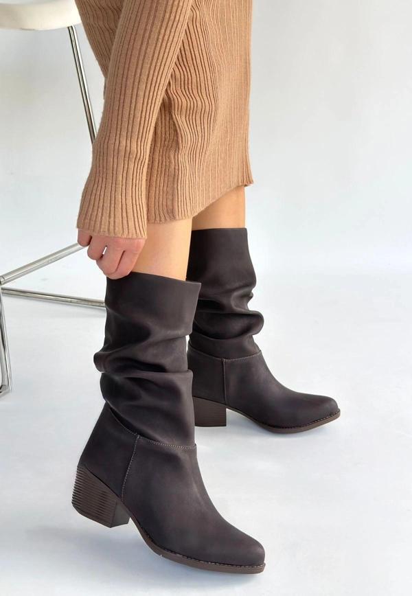 Yior Kahverengi Nubuk Topuklu Bot - Image 1