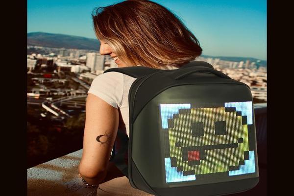 PixelBag Sırt Çantası - Image 1