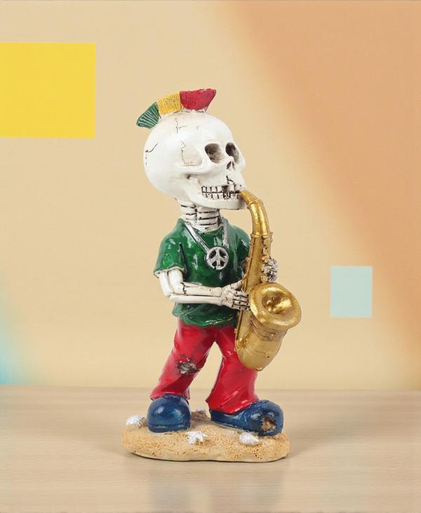 Gotik Tasarım Kurukafa Saksafoncu Müzisyen Heykel Masaüstü Biblo 19 cm. – Yeni Yıl Ofis Ev Hediyesi - Image 1