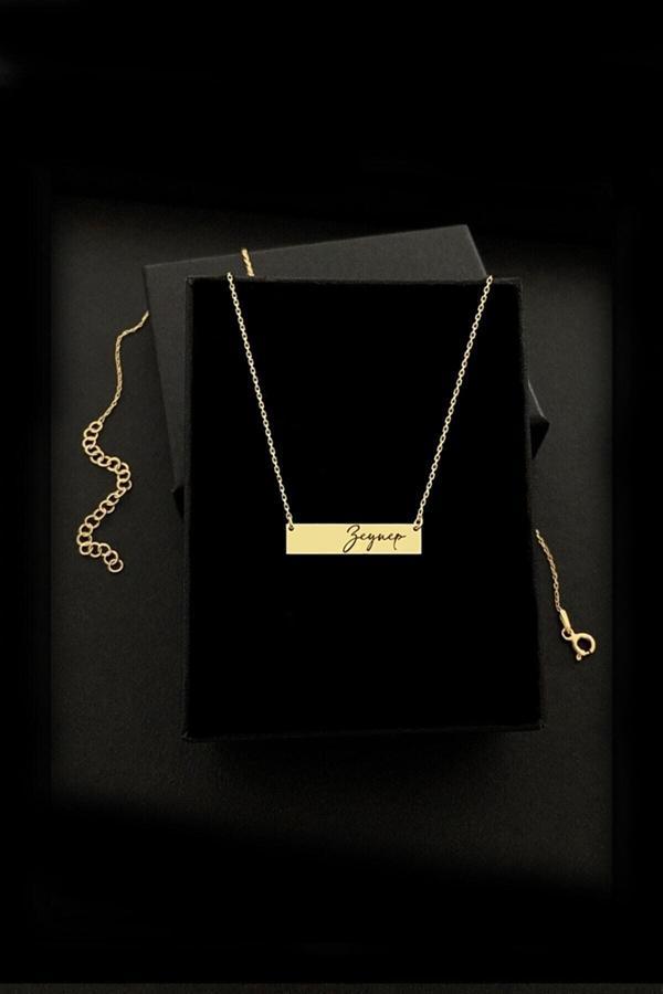 Market Of Universe Kadın 925 Ayar Gümüş Altın Kaplama Isimli Plaka Kolye - Image 1