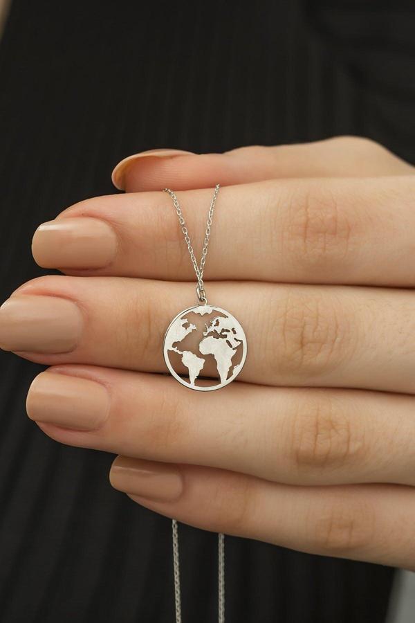 Market Of Universe Kadın 925 Ayar Gümüş Dünya Haritası Kolye - Image 1