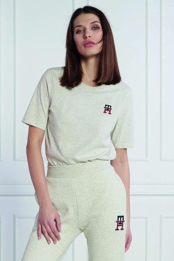 Tommy Hilfiger Kadın T-shirt - Image 1
