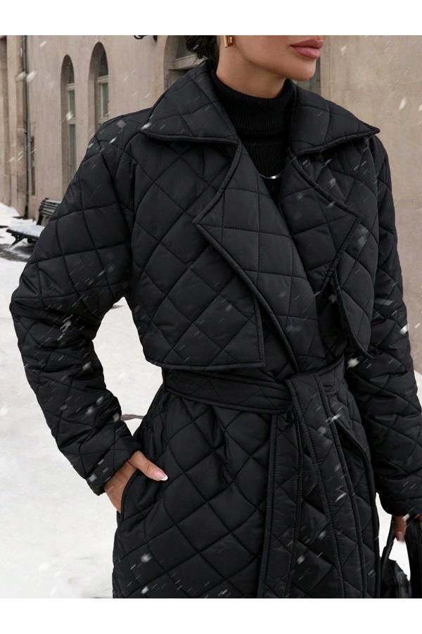 Borcka Tekstil Siyah Renk Kuşaklı Kapitone Kadın Mont - Image 1