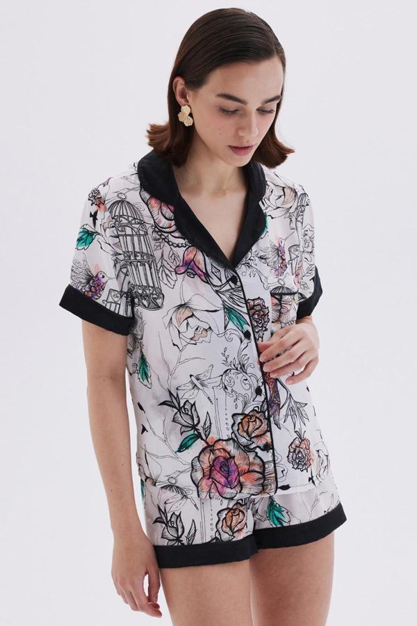 Maison Royale Desenli Saten Detaylı Kısa Viskon Pijama Takımı - Image 1