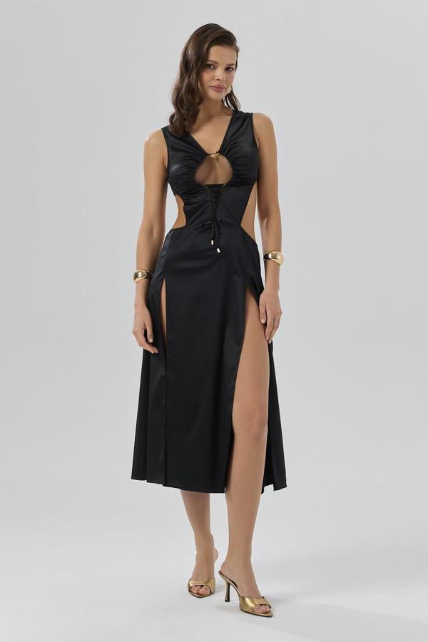 Sensure Siyah Esnek Saten Tül Detaylı V Yaka Uzun Gecelik - Image 1