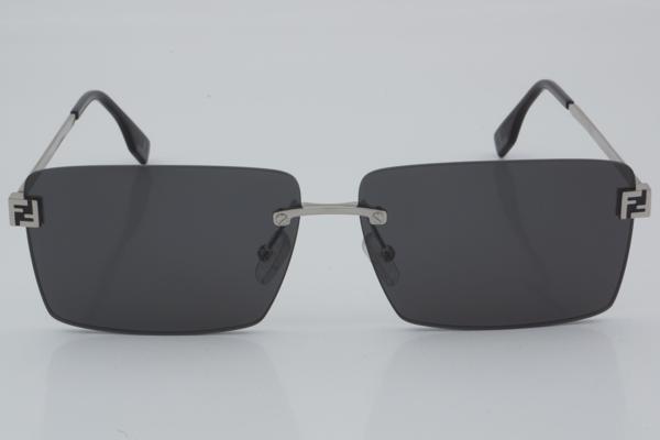 Fendi FE 40165U 16A 60 - 01 Güneş Gözlüğü - Image 1