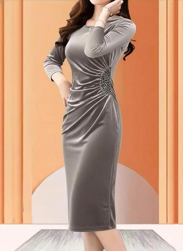 MDB Kadın Uzun Kollu Bot Yaka Yanı Taş Detaylı Midi Kadife Elbise - Image 1