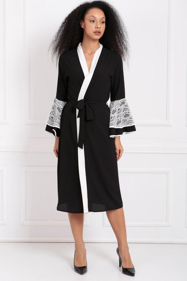 Sense Kolları Volanlı Dantelli Ferace Siyah Frc31570
Frc31570 - Image 1