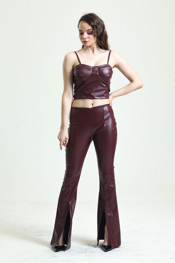 Sense Paçalar Önden Yırtmaçlı Beli Lastikli Deri Tayt Bordo Tyt33544
Tyt33544 - Image 1