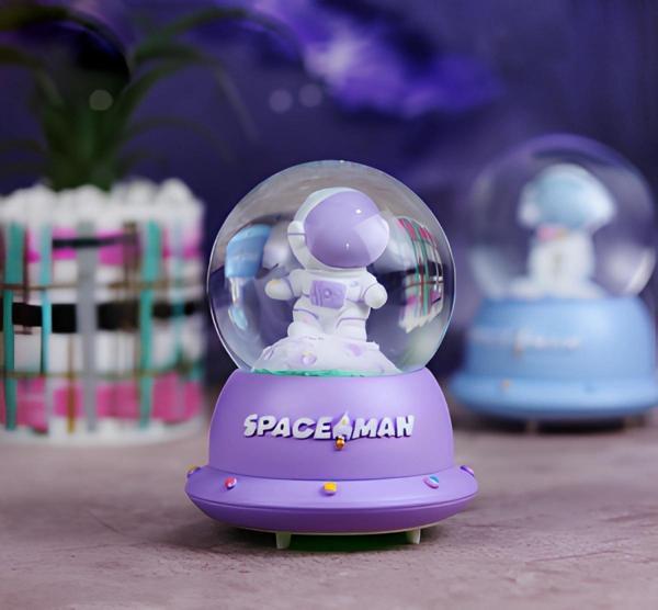 Minik Astronot Işıklı Kar Küresi Alk3109 - Image 1