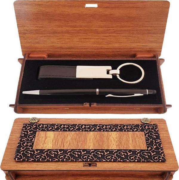 Siyah Kalem Ve Anahtarlık Ahşap Kutulu Set - Image 1