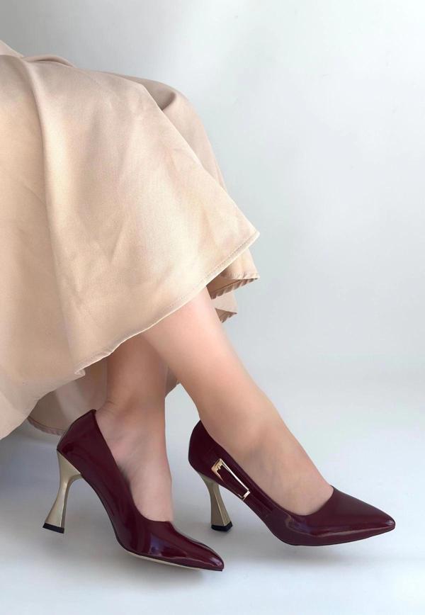 Motya Bordo Rugan Topuklu Ayakkabı - Image 1