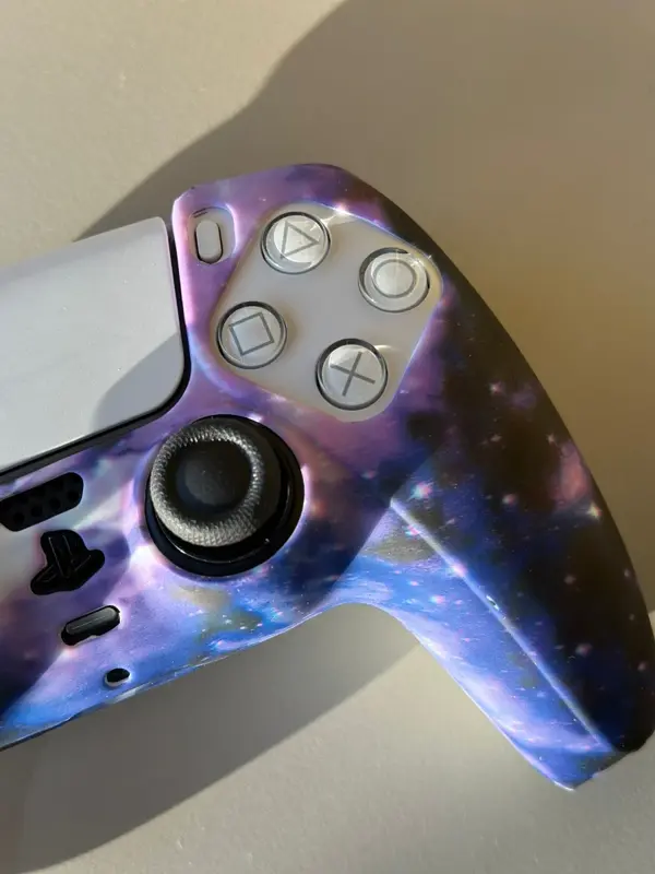 PS5 DualSense Kol Silikon Kılıf – Darbe Koruması ve Şık Tasarım - CLK9030 - Image 1