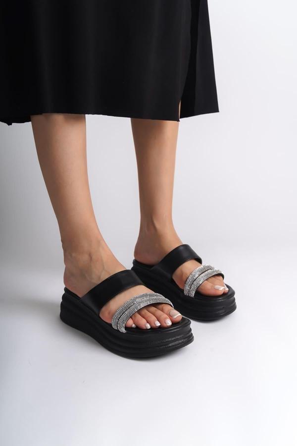 SARAH Düz Topuklu Taşlı Şeritli Kalın ve Ortopedik Taban Kadın Terlik CST - Siyah - Image 1