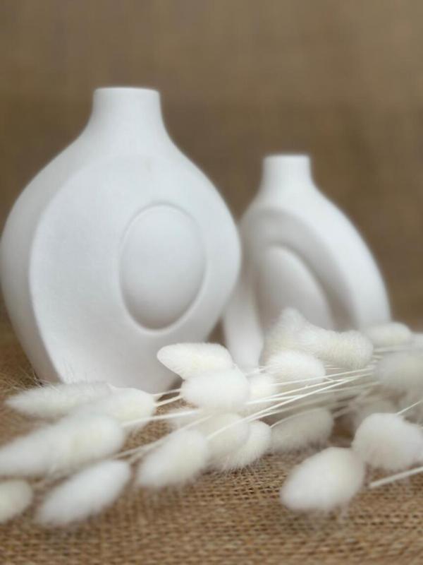 İskandinav Tarzı İkili Set Heykel Obje, Beyaz Renk Yüksek Kaliteli Malzeme El Yapımı İkili Obje Heykel, Hediyelik Dekoratif İkili Set Obje, Ev Dekoru, Masa Dekoru, Anneler Günü, Öğretmenler Günü - Image 1