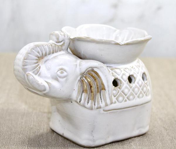 Büro Ev Ofis Hediyesi için Beyaz Seramik Filli Buhurdanlık - Image 1