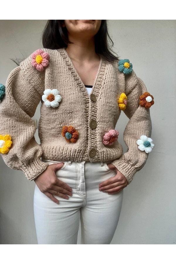 Hobihanem Tuhafiye Papatyalı Çiçekli Örgü Hırka - Image 1