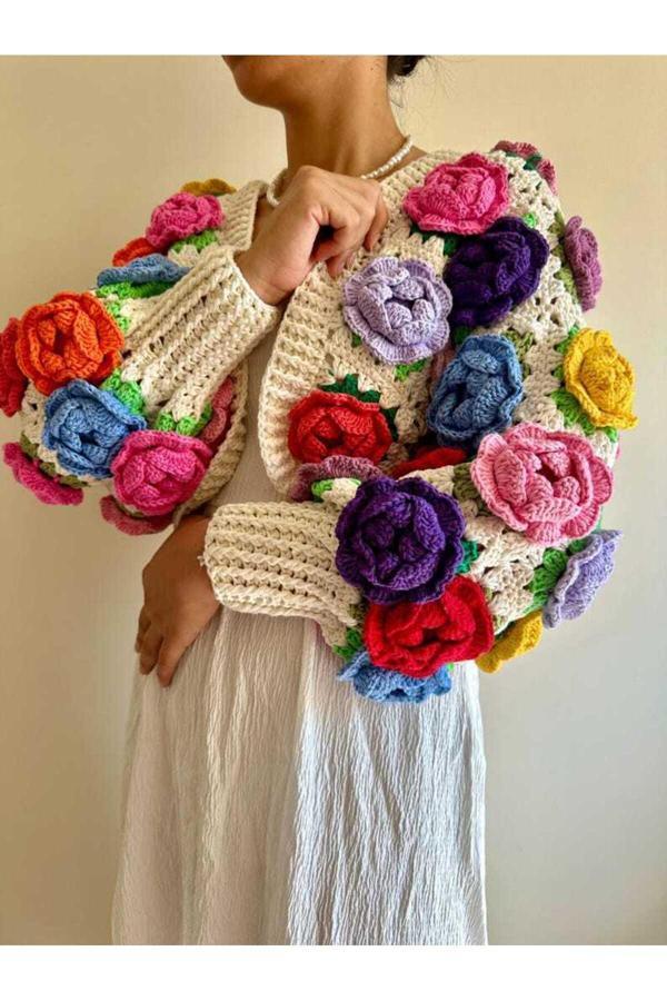 Hobilanka Gül Motifli El Örgüsü  Kadın Hırka - Image 1