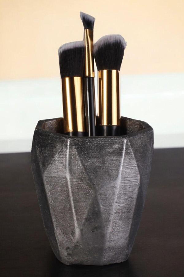 Makyaj Duzenleyici Makyaj Organizeri Makyaj Fırçalığı Makyaj Fırçası Altın Renk Model 2 - Image 1