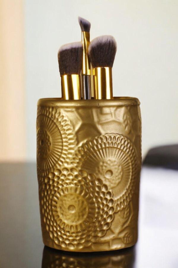 Makyaj Duzenleyici Makyaj Organizeri Makyaj Fırçalığı Makyaj Fırçası Altın Renk Model 12 - Image 1