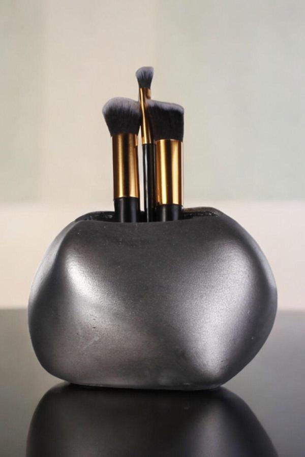 Makyaj Duzenleyici Makyaj Organizeri Makyaj Fırçalığı Makyaj Fırçası Gümüş Eskitme Renk Model 22 - Image 1