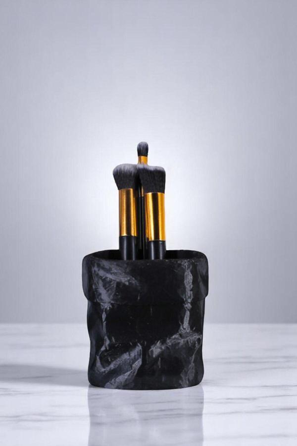 Makyaj Organizeri Makyaj Fırçalığı Makyaj Organizer Düzenleyici Siyah Renk Model 80 - Image 1