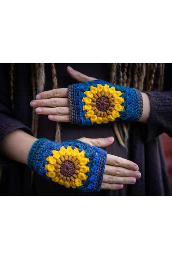 Hobilanka Parmaksız Papatya Detaylı Eldiven, El Örgüsü Eldiven , Tığ İşi Eldiven - Image 1