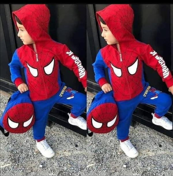 ÇANTALI KAPŞONLU ÇOCUK EŞOFMAN TAKIMI - Image 1