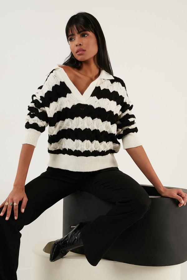 Lela Renk Bloklu Polo Yaka Triko Bayan Kazak 63622409 EKRU-SİYAH - Image 1