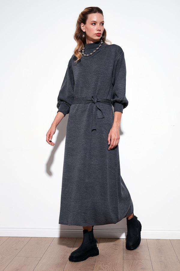 Lela Modest Relaxed Fit Bisiklet Yaka Triko Bayan Elbise 4616198 KOYU GRİ - Image 1