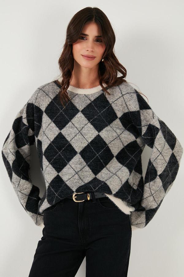 Lela Baklava Desenli Oversize Bisiklet Yaka Yumuşak Dokulu Bayan Kazak 4616262 SİYAH - Image 1