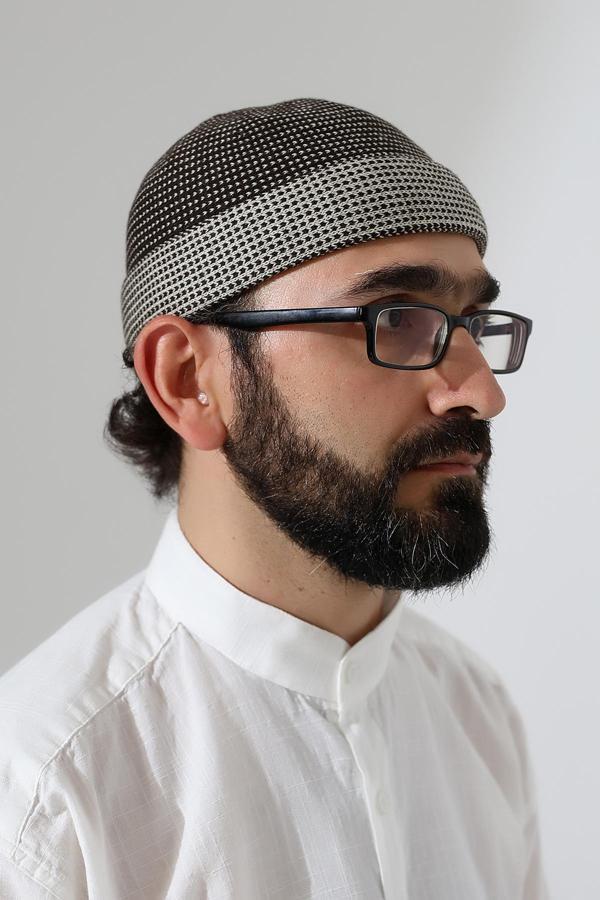 Erkek Kışlık Orlon Katlamalı Namaz Takkesi – Nokta Desenli - Kahverengi - Image 1