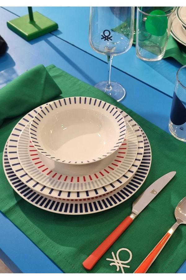 BENETTON 24 PRÇ PORSELEN YEMEK TK. KARIŞIK ÇİZGİLİ - Image 1