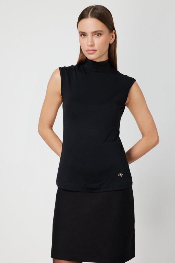 On Kadın Dik Yaka Kolsuz Basic Bluz 61432 Siyah - Image 1