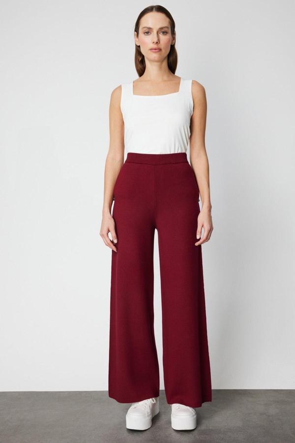 On Kadın Cebi Taş Detaylı Bol Paça Triko Pantolon 63919 Bordo - Image 1