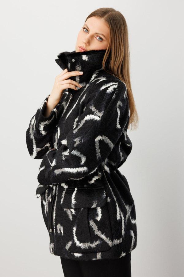 Ekol Kadın Büyük Beden Kapak Cepli Desenli Kaban 6301 Siyah - Image 1