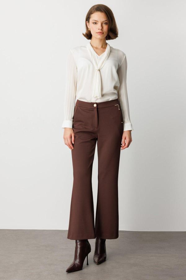 Ekol Kadın Zincir Aksesuarlı Bol Paça Pantolon 1021 Kahverengi - Image 1