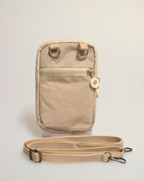 Su Geçirmez Kumaşlı Telefonluklu Çanta – Hafif ve Pratik Omuz/Çapraz Çanta, Hac ve Umre İçin Uygun - Image 1